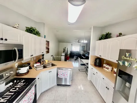 10903 W Okeechobee Road Hialeah FL 33018