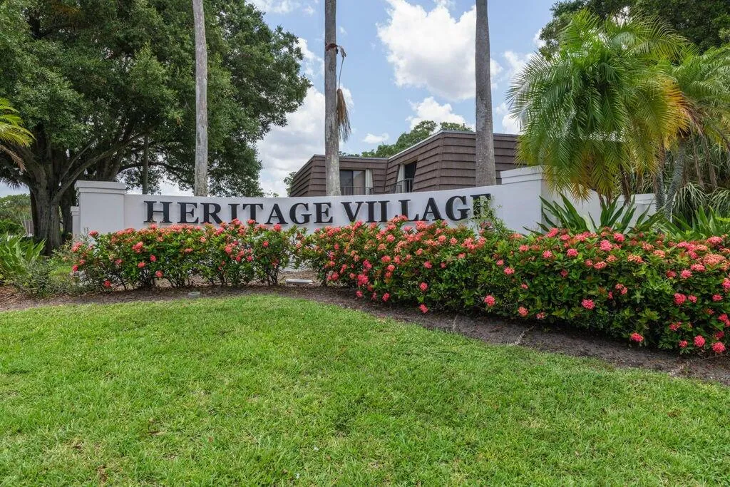 7424 74th Way West Palm Beach FL 33407