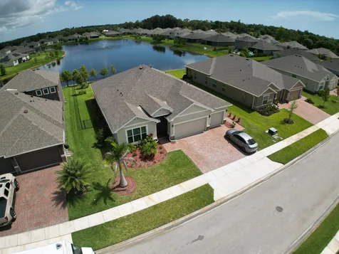 194 52nd Square Vero Beach FL 32968
