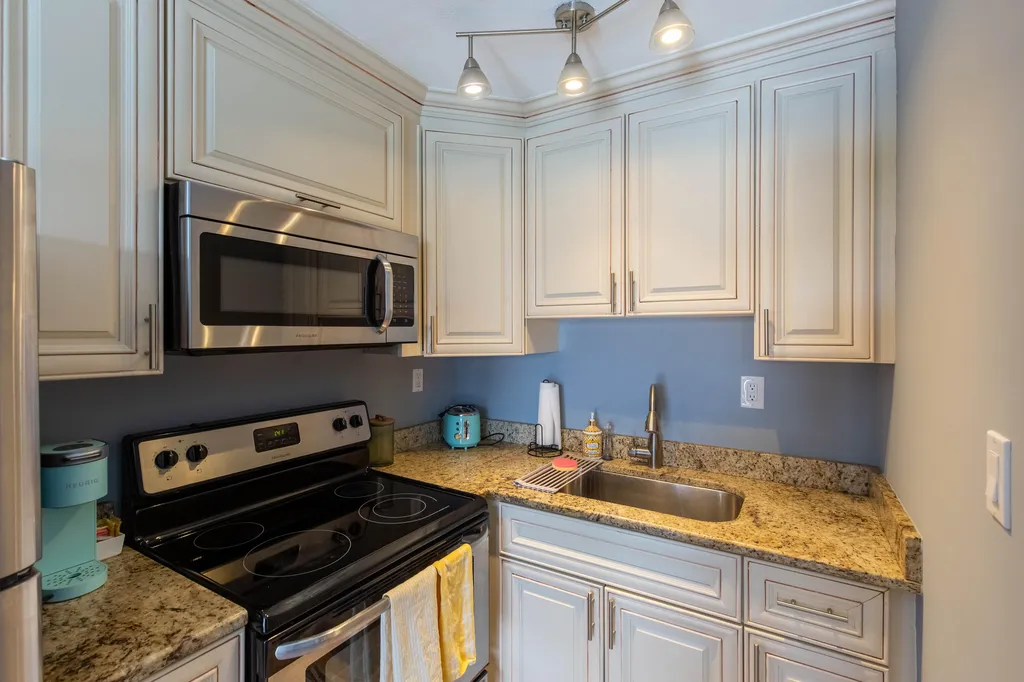 210 Malverne Road West Palm Beach FL 33405