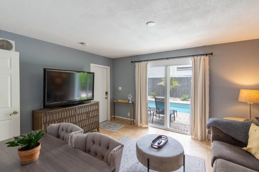 210 Malverne Road West Palm Beach FL 33405