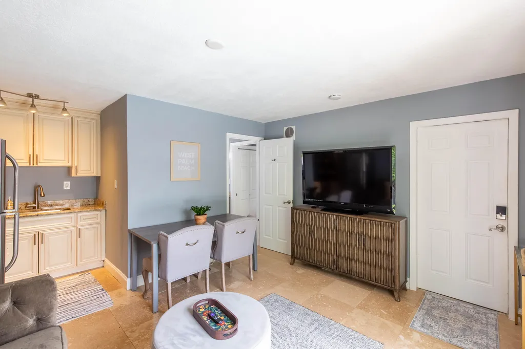 210 Malverne Road West Palm Beach FL 33405