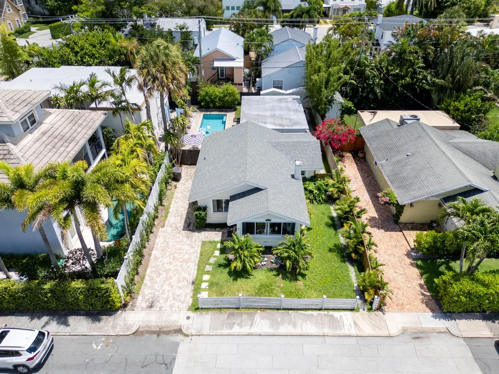 210 Malverne Road West Palm Beach FL 33405