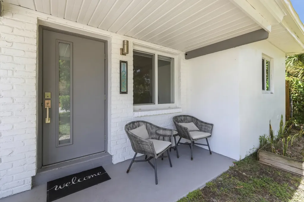 1225 15th Avenue N Lake Worth Beach FL 33460