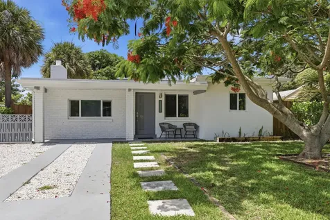1225 15th Avenue N Lake Worth Beach FL 33460