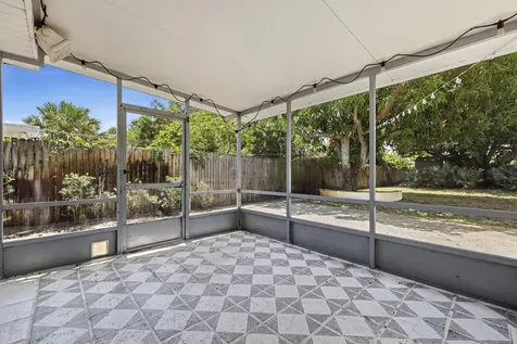 1225 15th Avenue N Lake Worth Beach FL 33460