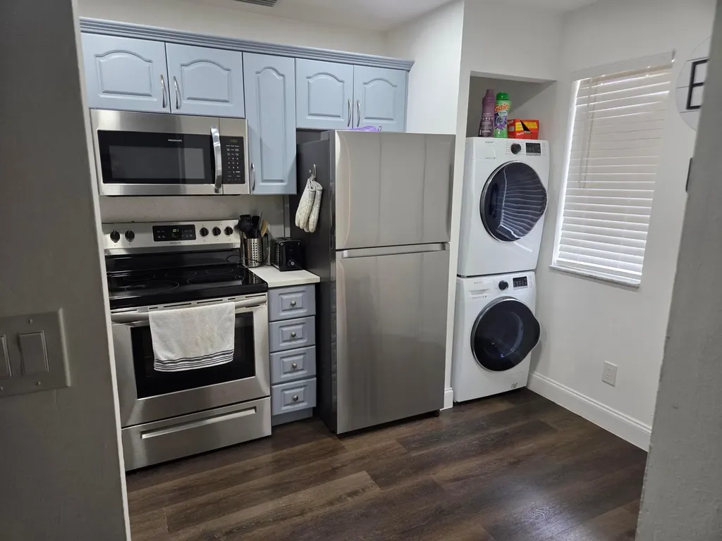 1020 Coral Club Drive Coral Springs FL 33071