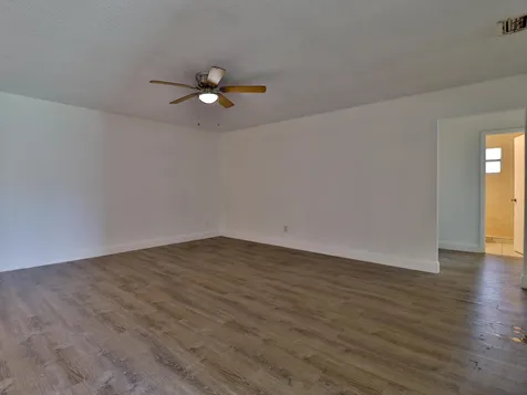 3024 W Dixie Boulevard Fort Pierce FL 34946