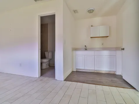 3024 W Dixie Boulevard Fort Pierce FL 34946