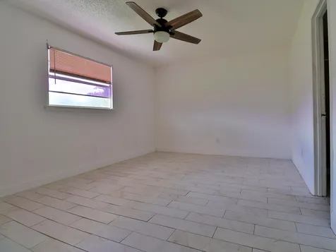 3024 W Dixie Boulevard Fort Pierce FL 34946