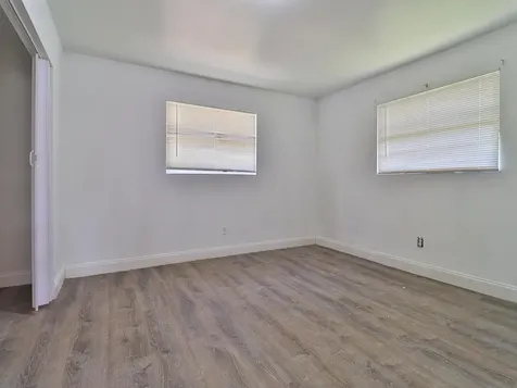 3024 W Dixie Boulevard Fort Pierce FL 34946