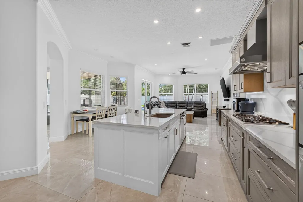 4114 Cedar Creek Ranch Circle Lake Worth FL 33467