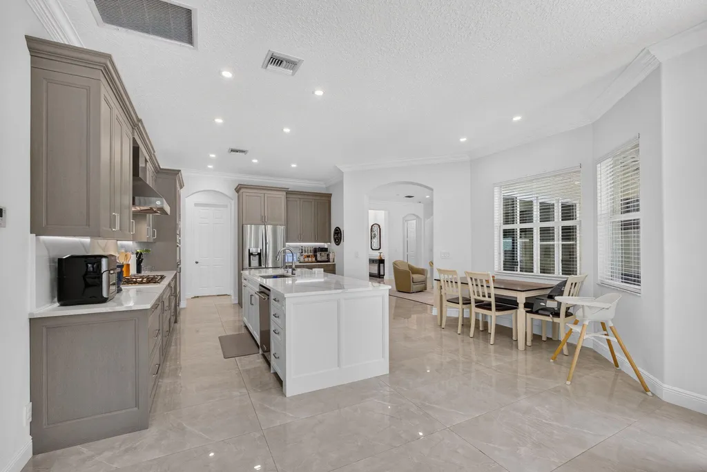 4114 Cedar Creek Ranch Circle Lake Worth FL 33467