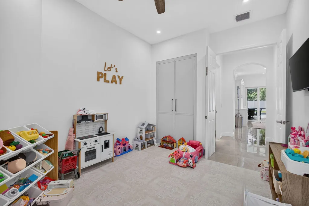 4114 Cedar Creek Ranch Circle Lake Worth FL 33467