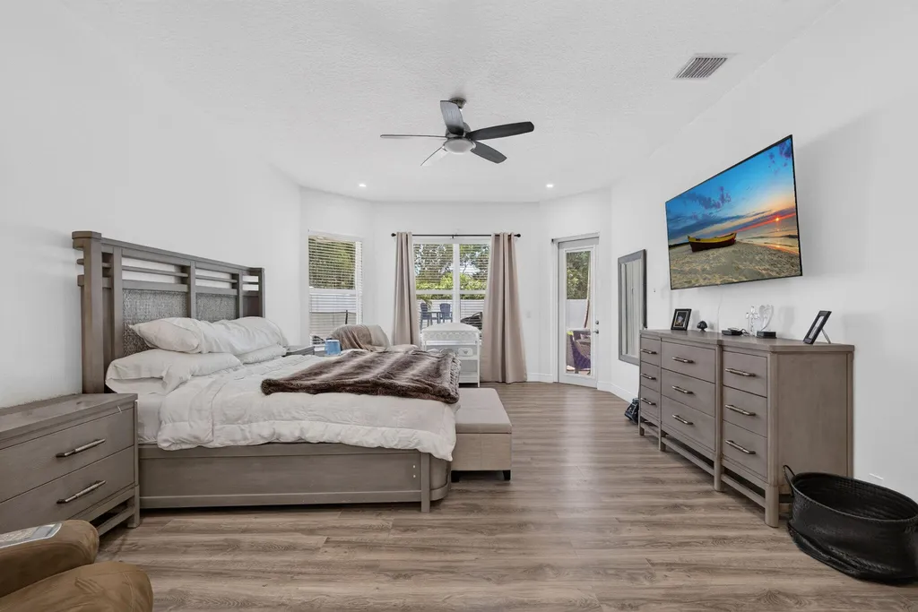 4114 Cedar Creek Ranch Circle Lake Worth FL 33467