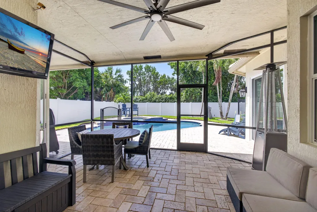 4114 Cedar Creek Ranch Circle Lake Worth FL 33467