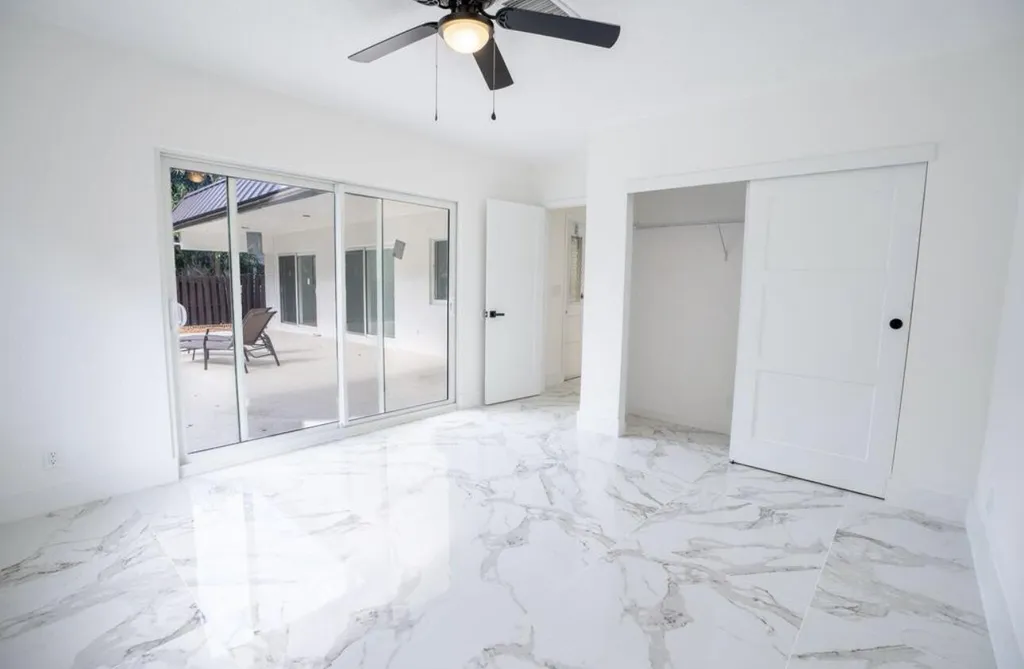 1070 SW 18th Street Boca Raton FL 33486