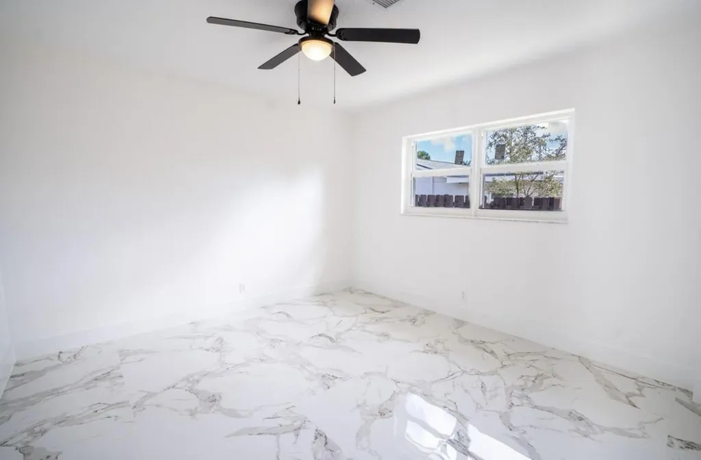 1070 SW 18th Street Boca Raton FL 33486