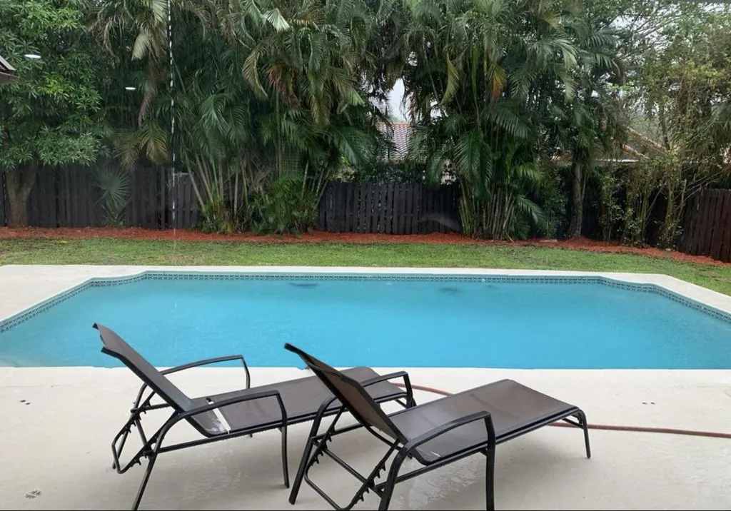 1070 SW 18th Street Boca Raton FL 33486