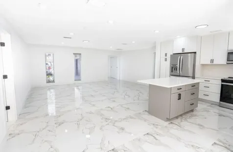 1070 SW 18th Street Boca Raton FL 33486