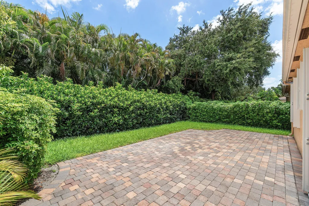 4250 Key Lime Boulevard Boynton Beach FL 33436