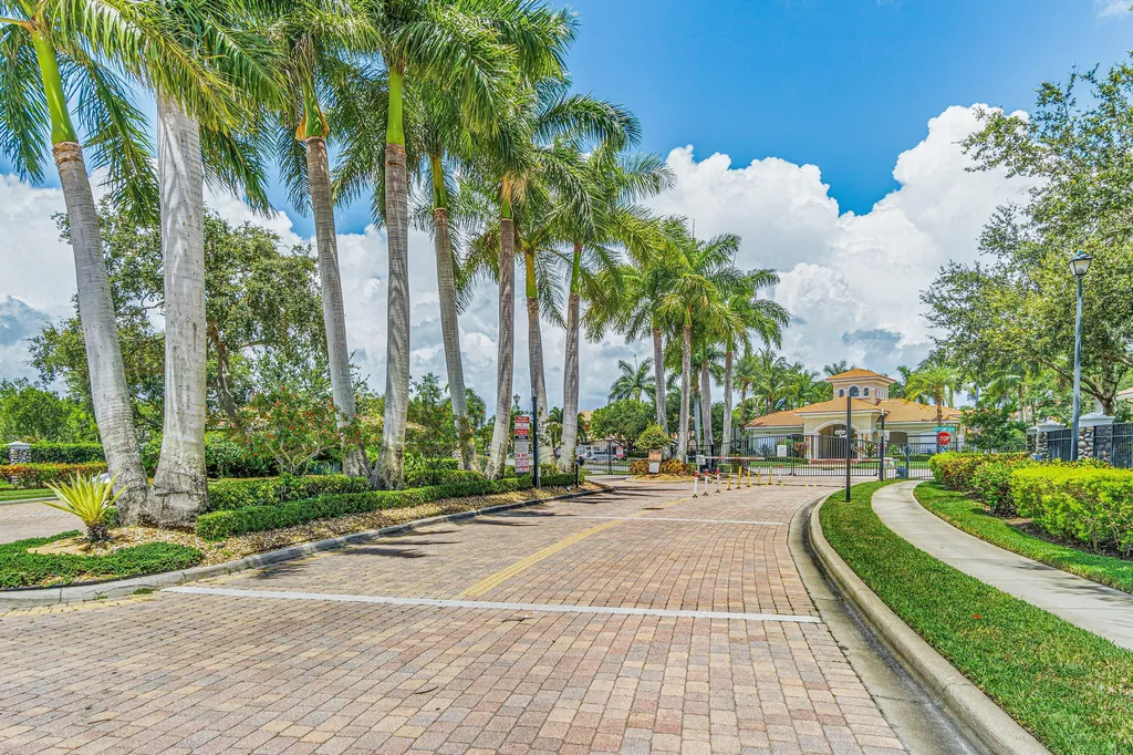4250 Key Lime Boulevard Boynton Beach FL 33436