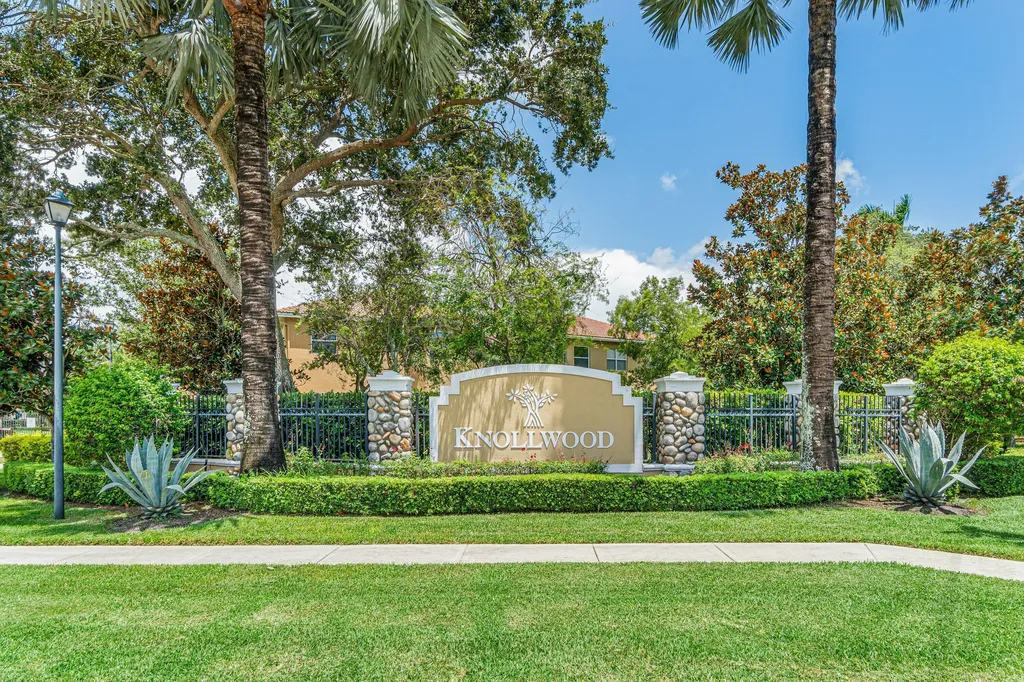 4250 Key Lime Boulevard Boynton Beach FL 33436