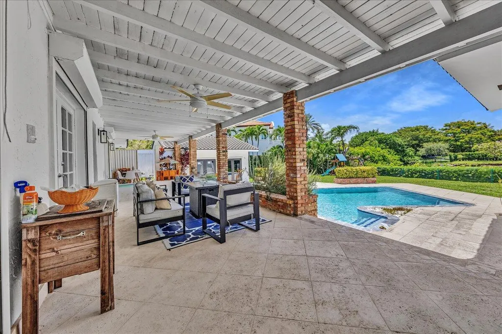 5901 SW 136th Street Pinecrest FL 33156