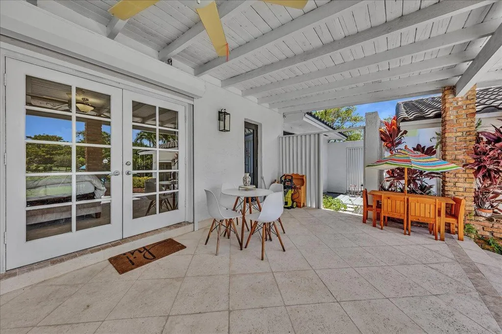 5901 SW 136th Street Pinecrest FL 33156
