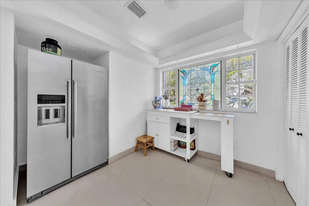5901 SW 136th Street Pinecrest FL 33156