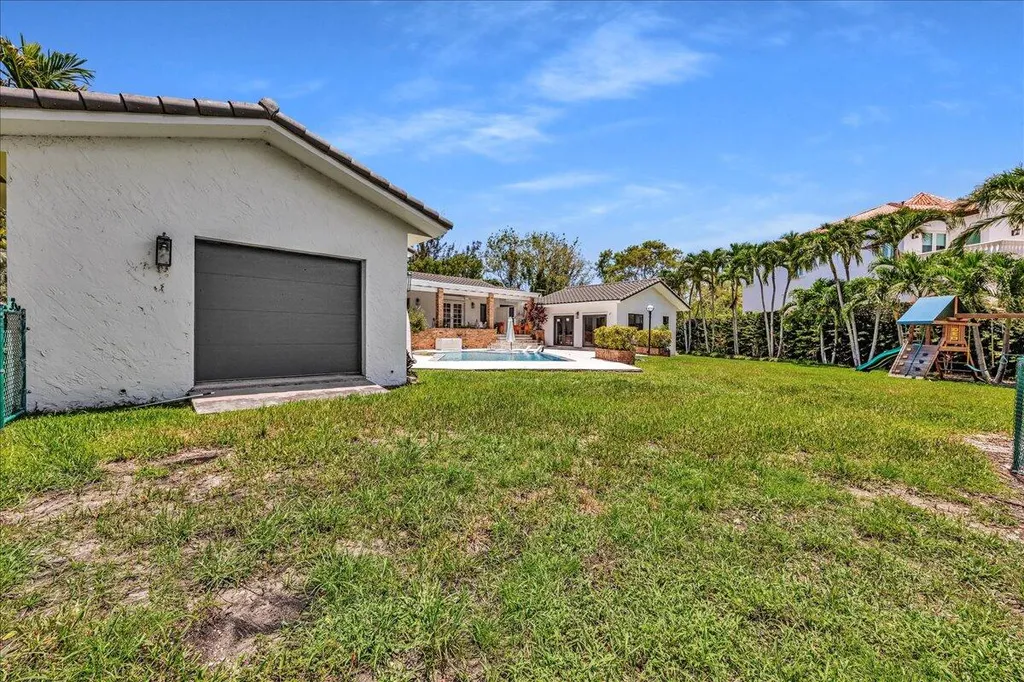 5901 SW 136th Street Pinecrest FL 33156