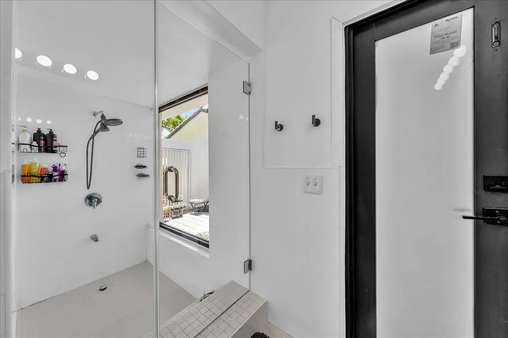 5901 SW 136th Street Pinecrest FL 33156