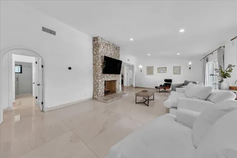 5901 SW 136th Street Pinecrest FL 33156