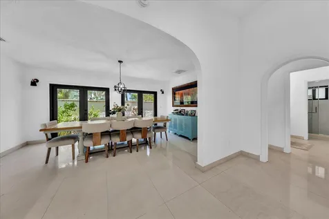 5901 SW 136th Street Pinecrest FL 33156