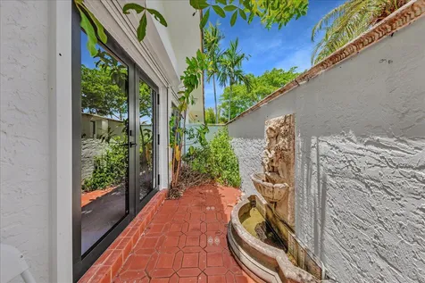 5901 SW 136th Street Pinecrest FL 33156