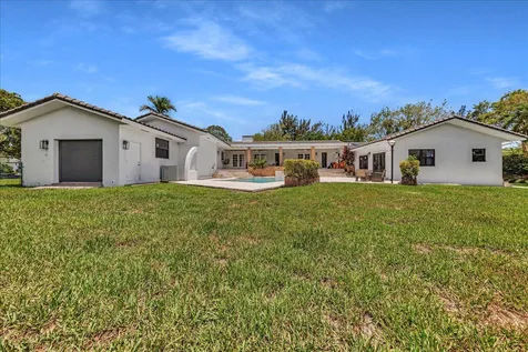 5901 SW 136th Street Pinecrest FL 33156