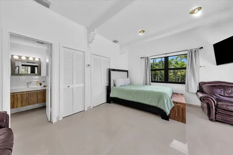 5901 SW 136th Street Pinecrest FL 33156