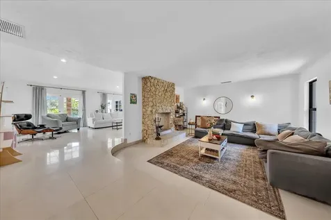 5901 SW 136th Street Pinecrest FL 33156
