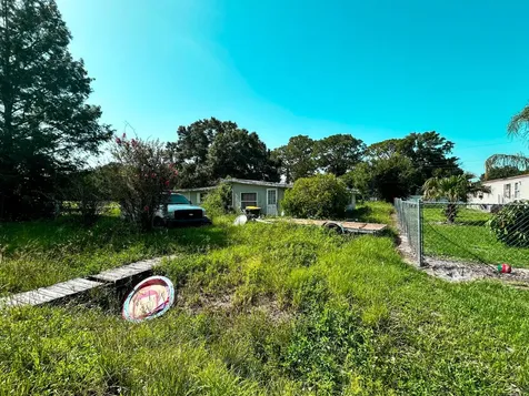 17202 Broadland Lane Okeechobee FL 34974
