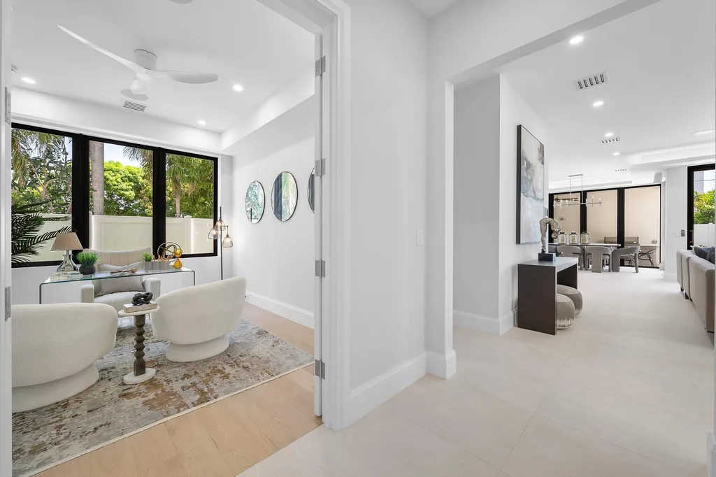 731 SE 4th Avenue Delray Beach FL 33483