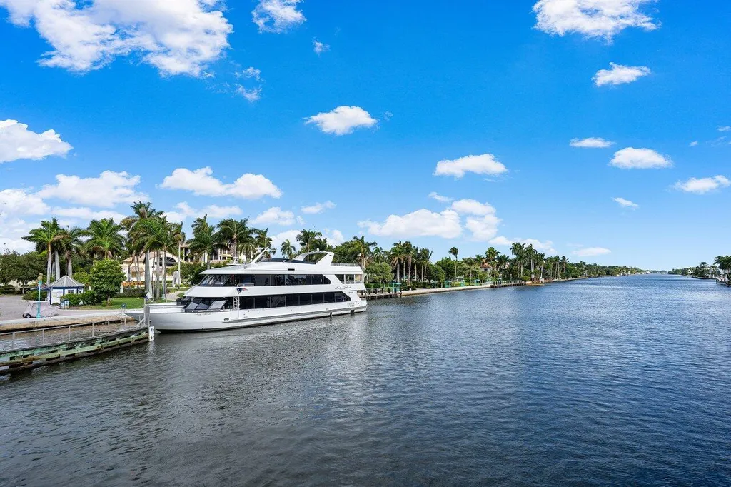 731 SE 4th Avenue Delray Beach FL 33483