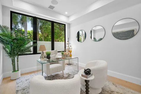 731 SE 4th Avenue Delray Beach FL 33483