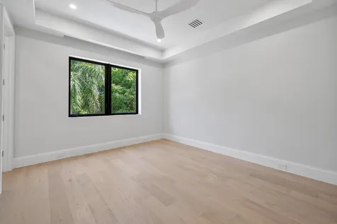 731 SE 4th Avenue Delray Beach FL 33483