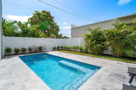 731 SE 4th Avenue Delray Beach FL 33483