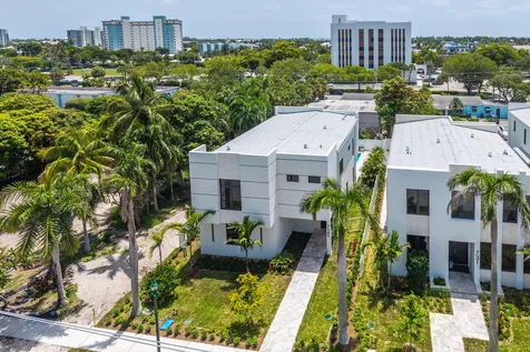 731 SE 4th Avenue Delray Beach FL 33483