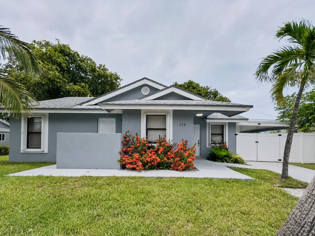 378 NW 2nd Way Deerfield Beach FL 33441