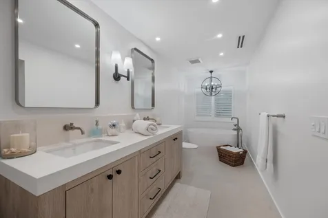 8884 SE Pelican Island Way Hobe Sound FL 33455