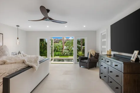 8884 SE Pelican Island Way Hobe Sound FL 33455