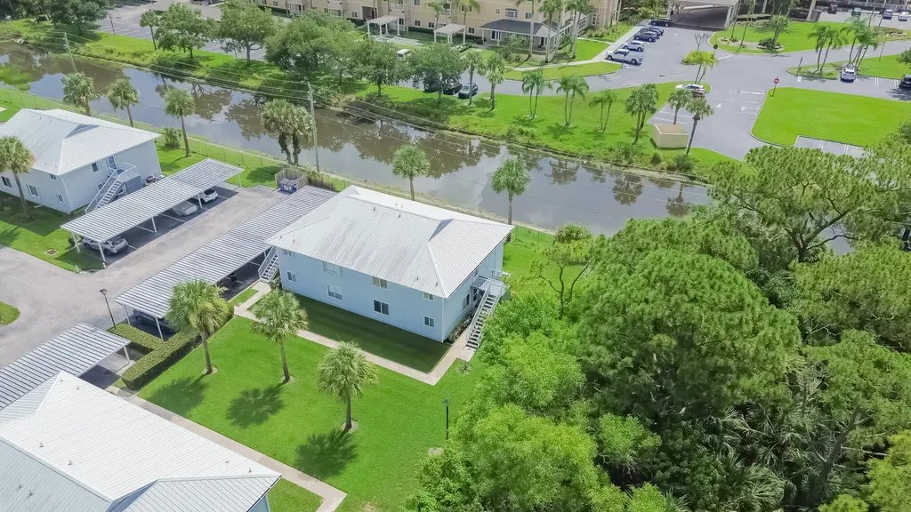 130 SE Village Drive Port St Lucie FL 34952