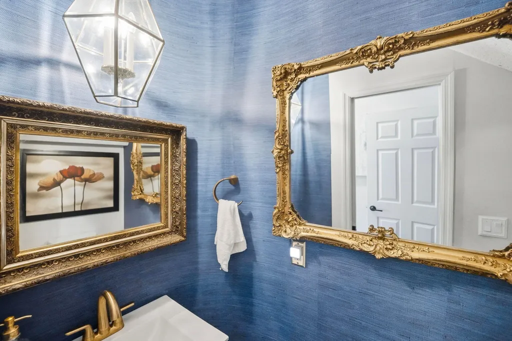 609 SW Saint Thomas Cove Port St Lucie FL 34986